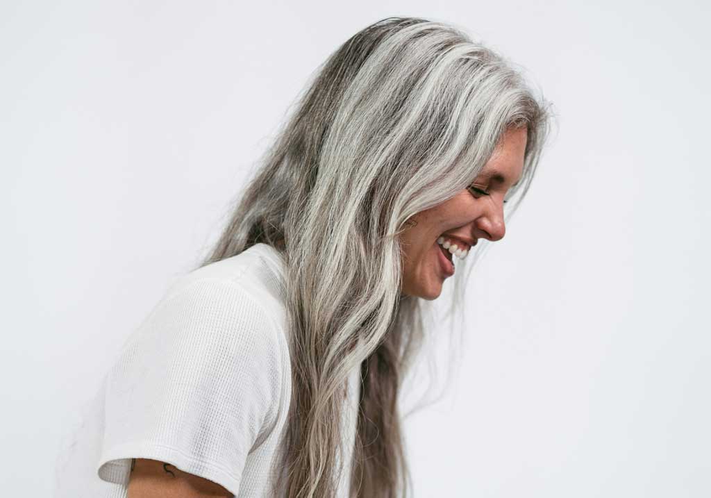 Menopausa e pelle: come cambia e cosa fare per mantenerla sana e luminosa - urbanic-cosmetics